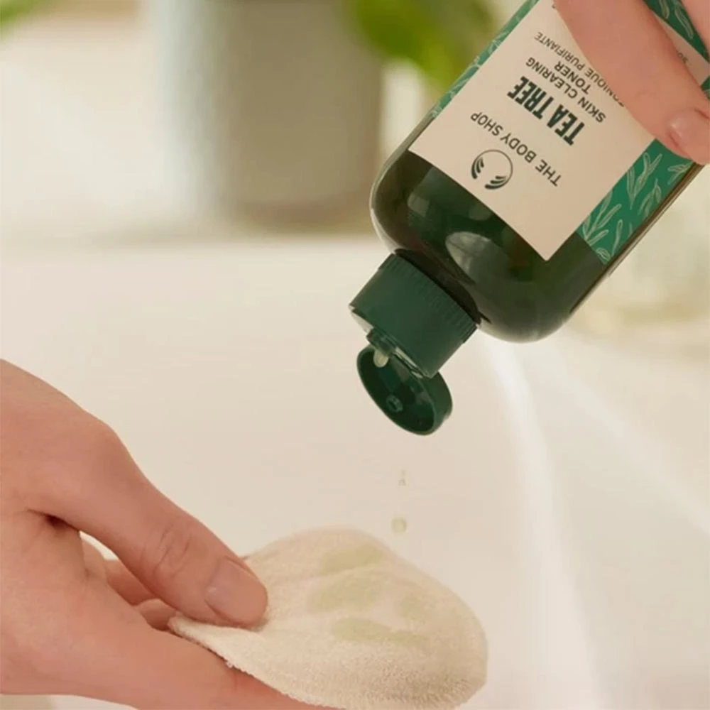 The Body Shop - Skin Clearing Toner (250 ml) - Image 3