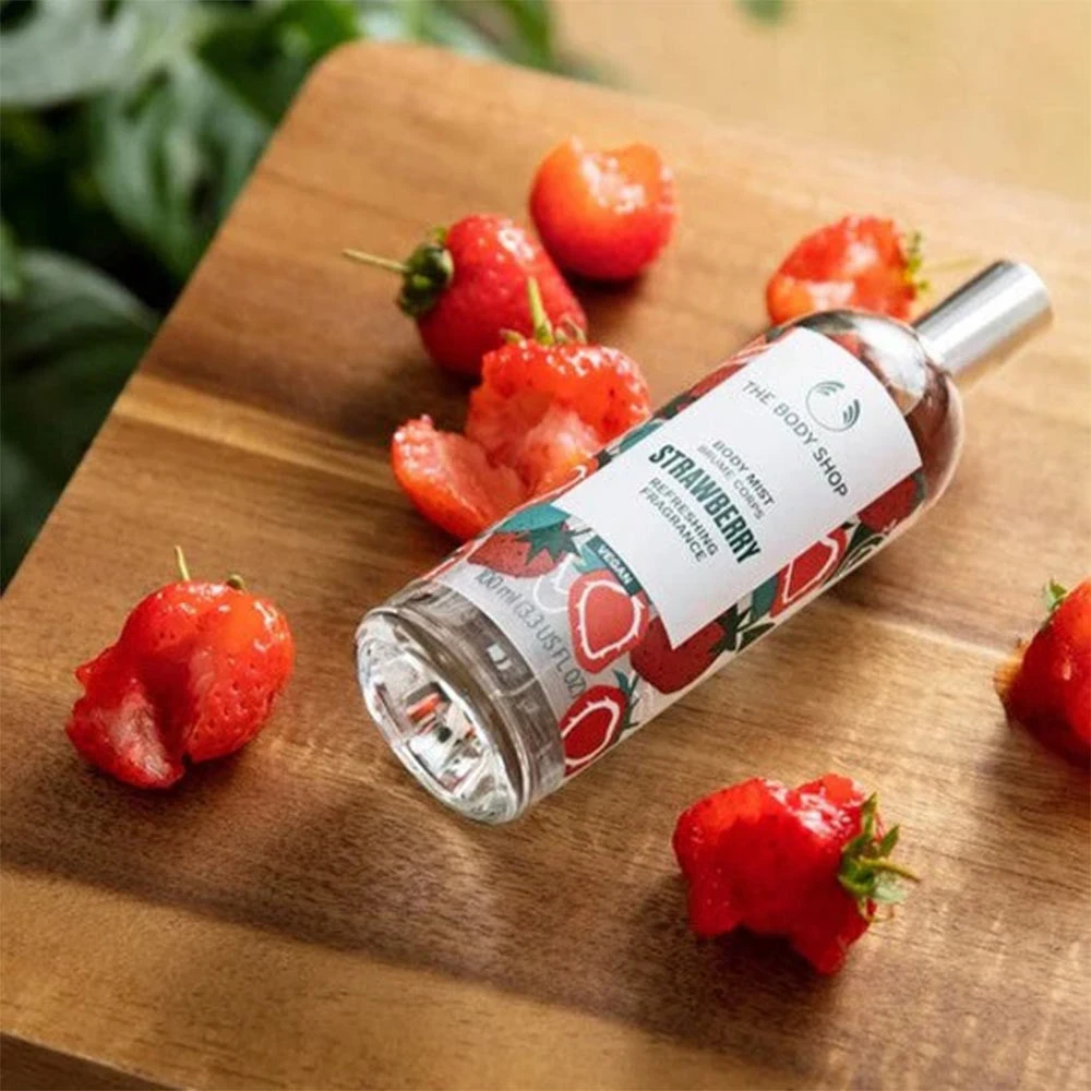 The Body Shop Strawberry Body Mist (100 ml) - Image 3