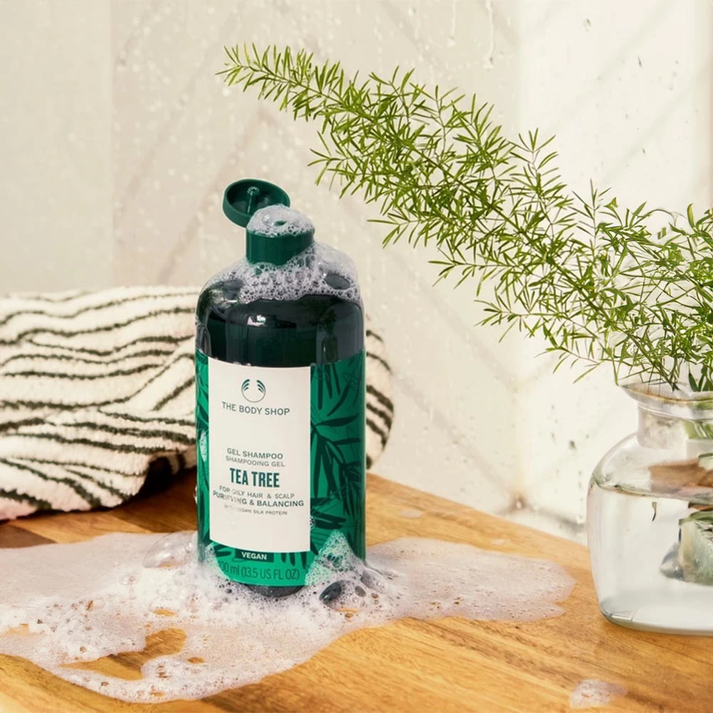The Body Shop - Tea Tree Purifying & Balancing Shampoo (250 ml) - Image 3